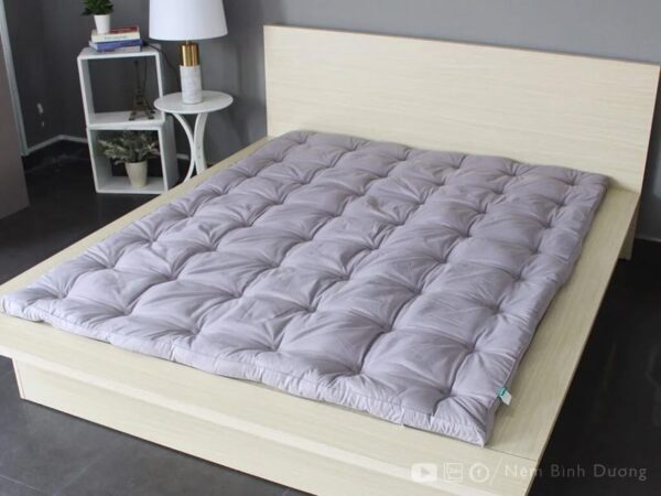 Topper Edena màu xám - Nệm Bình Dương