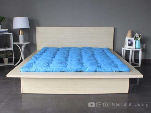 Topper Edena màu xanh dương - Nệm Bình Dương